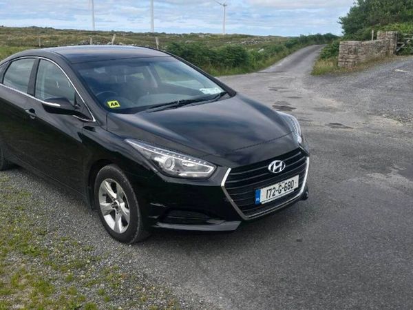 Hyundai i40 Saloon, Diesel, 2017, Black