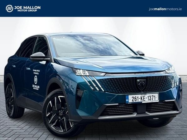 Peugeot 3008 MPV, Petrol, 2026, Blue