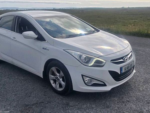 Hyundai i40 Saloon, Diesel, 2014, White