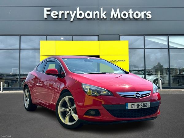 Opel Astra Hatchback, Diesel, 2017, Red
