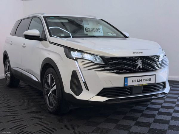 Peugeot 5008 MPV, Diesel, 2021, White