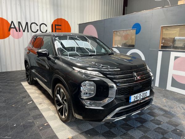 Mitsubishi Outlander SUV, Petrol Plug-in Hybrid, 2024, White