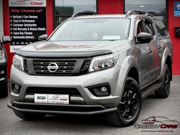 Nissan Navara Pick Up, Diesel, 2021, Grey