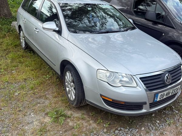Volkswagen Passat Estate, Diesel, 2008, Silver