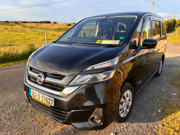 Nissan Serena MPV, Petrol, 2016, Black