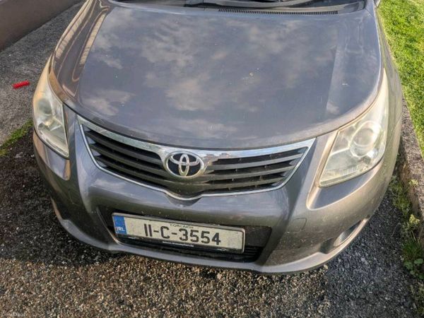 Toyota Avensis Saloon, Diesel, 2011, Grey
