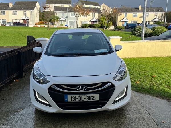 Hyundai i30 Hatchback, Diesel, 2013, White