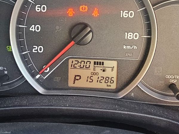 Toyota Vitz Hatchback, Petrol, 2012, White