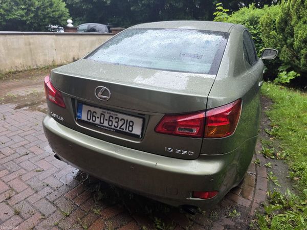 Lexus IS Saloon, Petrol, 2006, Green