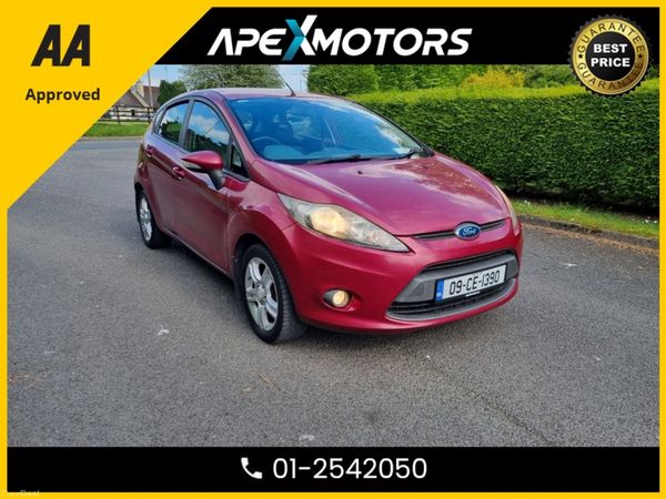 Ford Fiesta Hatchback, Petrol, 2009, Red