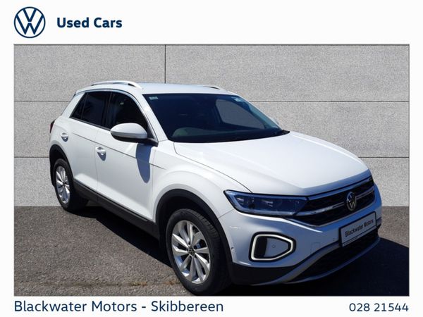 Volkswagen T-Roc SUV, Diesel, 2023, White