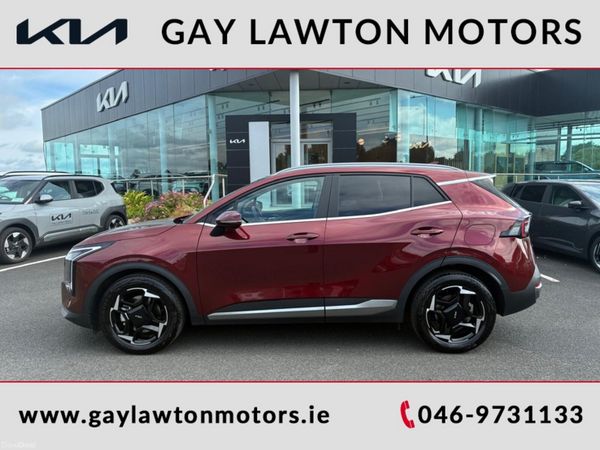 Kia Sportage MPV, Diesel Hybrid, 2026, Red