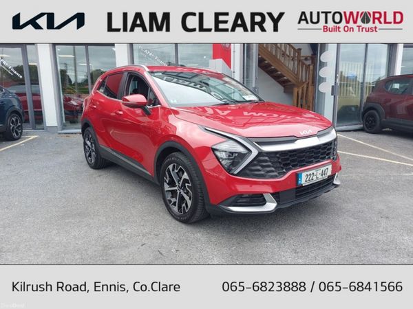 Kia Sportage MPV, Petrol Hybrid, 2022, Red
