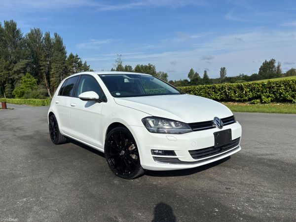 Volkswagen Golf Hatchback, Petrol, 2014, White