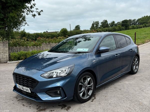Ford Focus Hatchback, Diesel, 2020, Blue