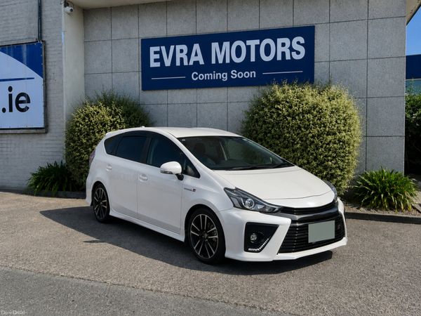 Toyota Prius MPV, Petrol Hybrid, 2019, White