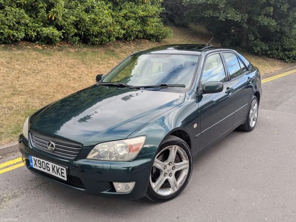 Lexus IS Saloon, Petrol, 2000, Green