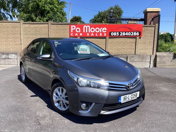 Toyota Corolla Saloon, Diesel, 2016, Grey