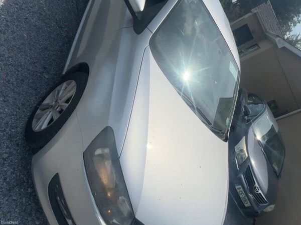 Volkswagen Polo Hatchback, Diesel, 2014, Silver