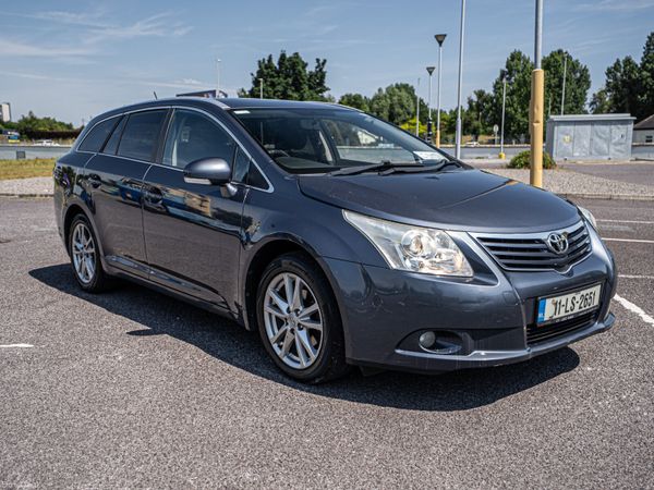 Toyota Avensis Estate, Diesel, 2011, Blue