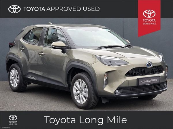 Toyota Yaris Cross SUV, Petrol Hybrid, 2023, Green