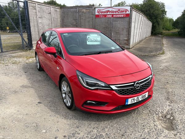 Opel Astra Hatchback, Diesel, 2017, Red