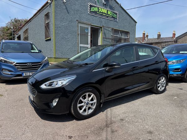 Ford Fiesta Hatchback, Petrol, 2018, Black