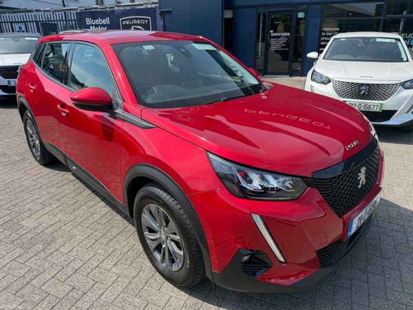 Peugeot 2008 MPV, Diesel, 2021, Red