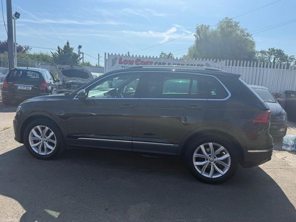 Volkswagen Tiguan SUV, Petrol, 2018, Black
