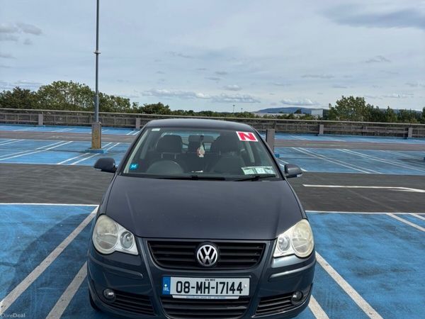 Volkswagen Polo Hatchback, Petrol, 2008, Grey