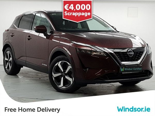 Nissan Qashqai MPV, Petrol Hybrid, 2023, Red
