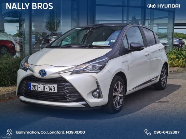 Toyota Vitz MPV, Petrol Hybrid, 2020, White