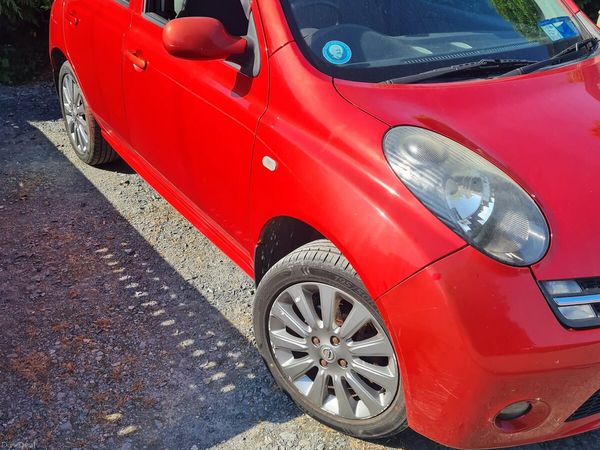 Nissan Micra Hatchback, Petrol, 2006, Red
