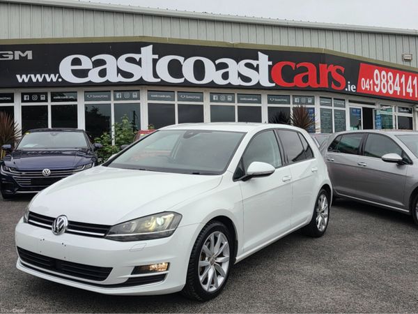 Volkswagen Golf Hatchback, Petrol, 2016, White