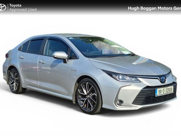 Toyota Corolla Saloon, Petrol Hybrid, 2019, Silver