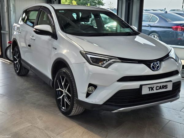 Toyota RAV4 SUV, Petrol Hybrid, 2016, White