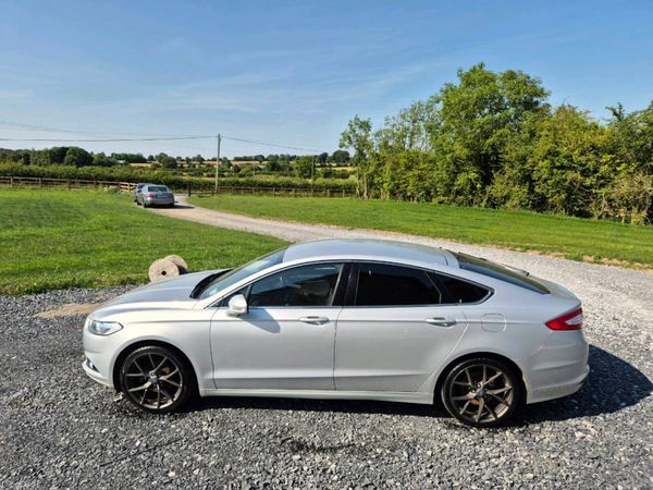 Ford Mondeo Hatchback, Diesel, 2019, Grey