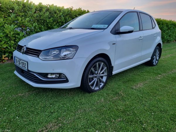 Volkswagen Polo Hatchback, Petrol, 2016, White