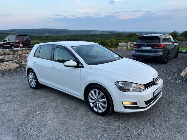 Volkswagen Golf Hatchback, Diesel, 2015, White