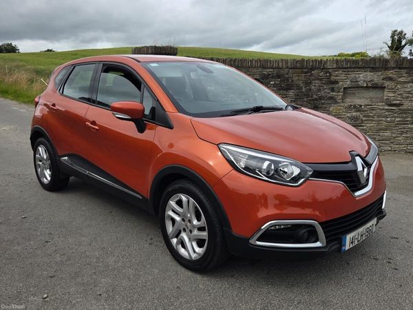 Renault Captur Hatchback, Petrol, 2014, Orange