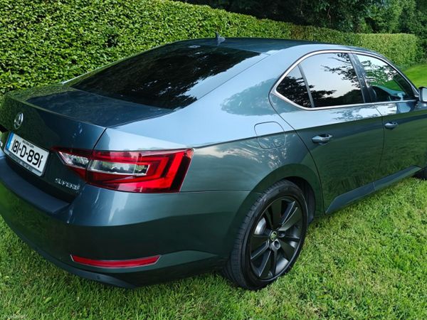 Skoda Superb Saloon, Diesel, 2018, Grey