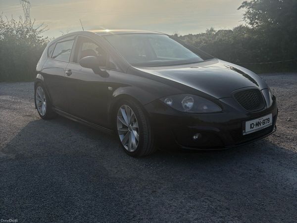 SEAT Leon Hatchback, Diesel, 2010, Black
