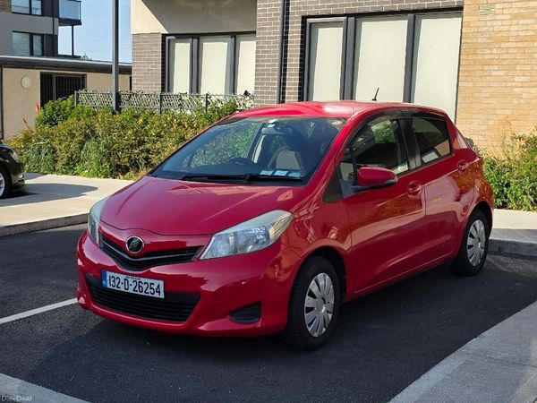Toyota Vitz Hatchback, Petrol, 2013, Red