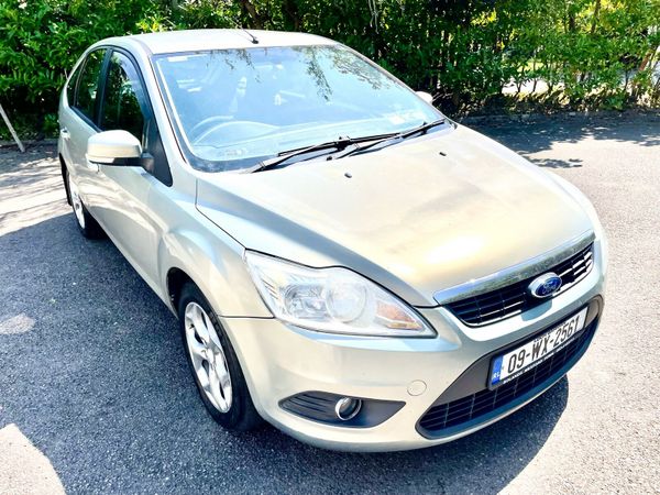 Ford Focus Hatchback, Diesel, 2009, Grey