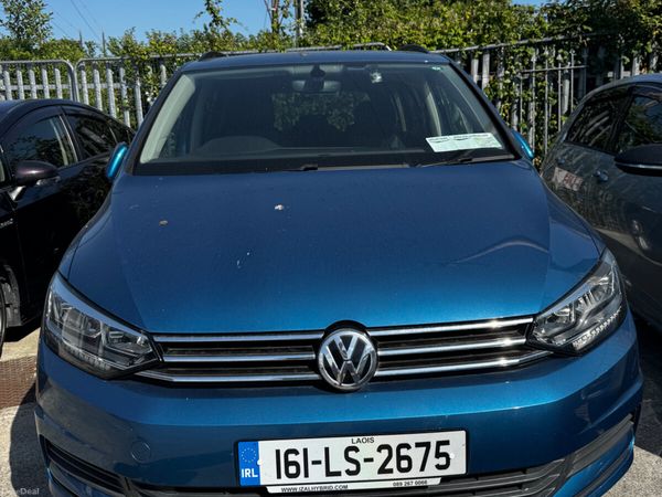 Volkswagen Touran Hatchback, Petrol, 2016, Blue