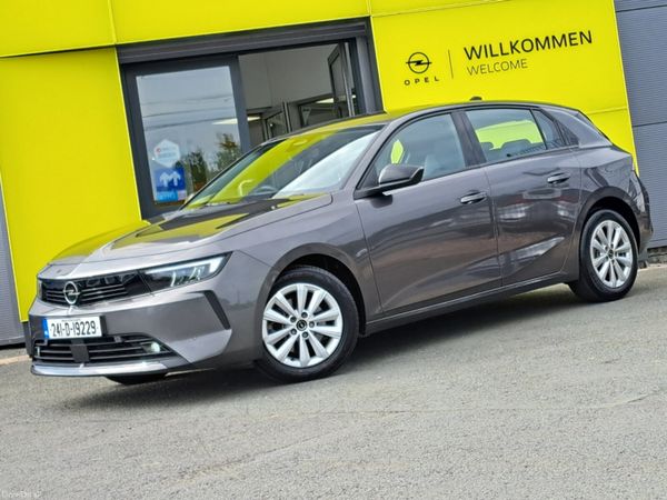 Opel Astra Hatchback, Diesel, 2024, Grey