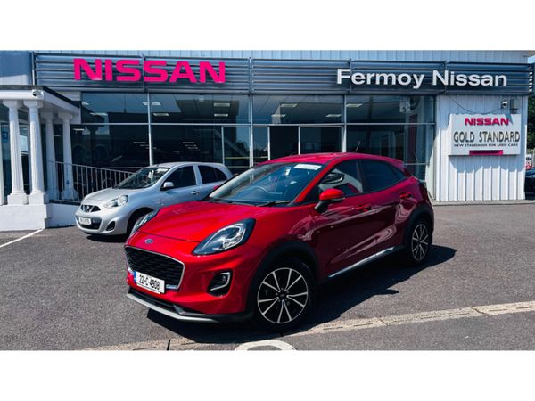 Ford Puma MPV, Petrol Hybrid, 2022, Red