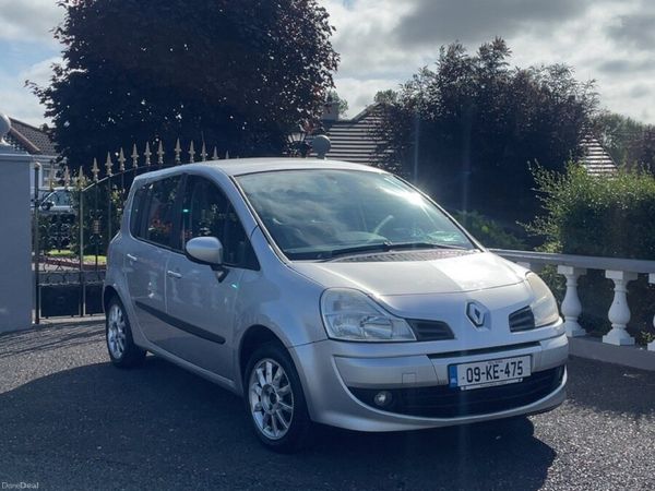 Renault Grand Modus MPV, Petrol, 2009, Silver