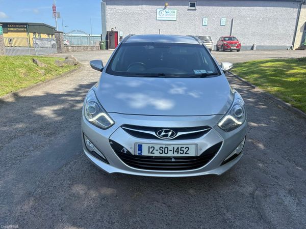 Hyundai i40 Estate, Diesel, 2012, Silver