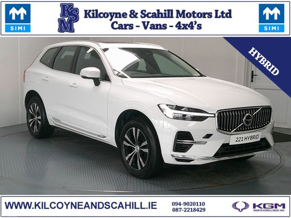 Volvo XC60 SUV, Petrol Hybrid, 2022, White